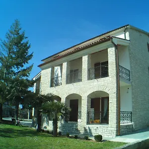 Gasthuis Moderno, Fažana