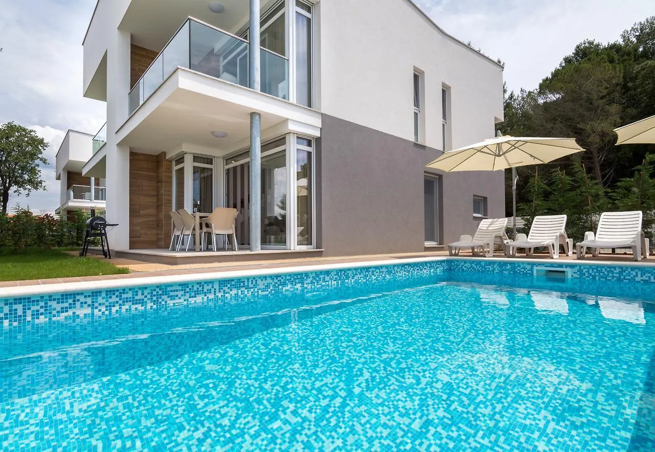 Villa Dinastija Fazana Holiday home